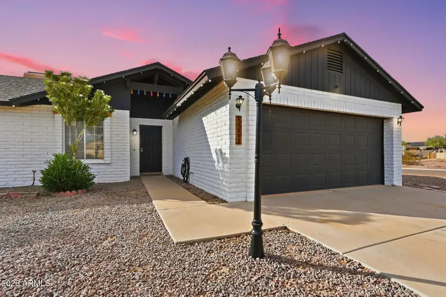 10583 W Fernando Drive, Arizona City, AZ 85123 - #2