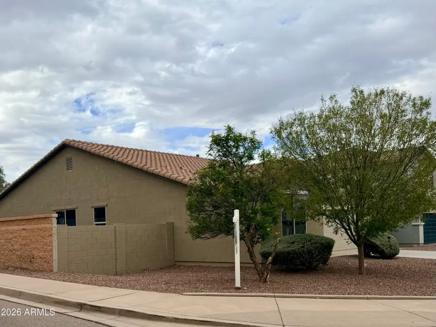32246 N Cat Hills Avenue, San Tan Valley, AZ 85144 - #2