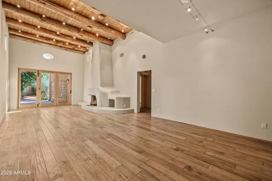 3302 E Campbell Avenue #9, Phoenix, AZ 85018 - #2