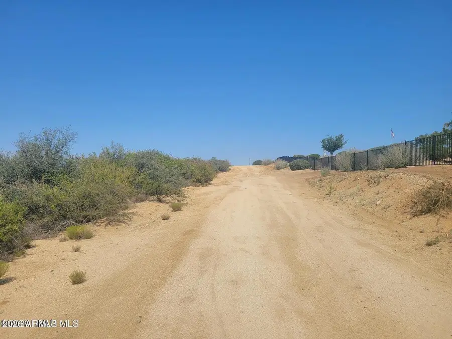 8095 W Barrington Road #75, Wilhoit, AZ 86332 - #3