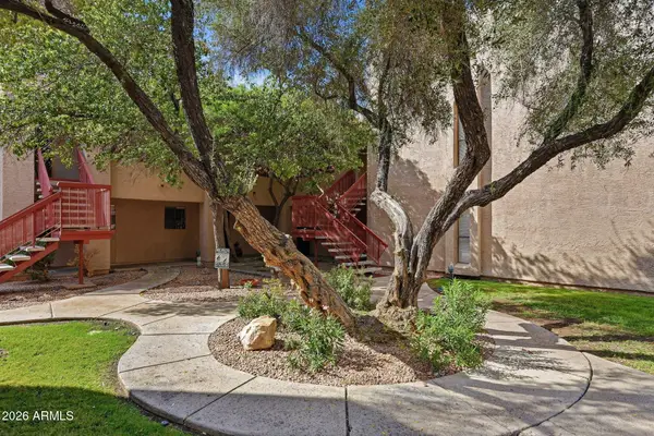 3131 W Cochise Drive #264, Phoenix, AZ 85051