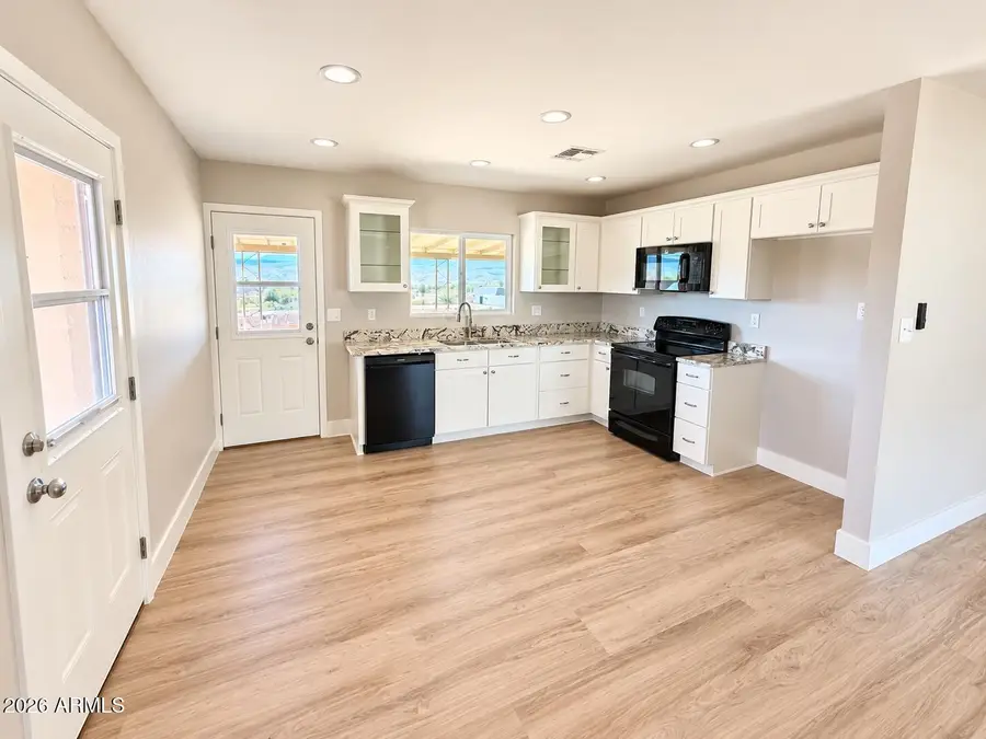 301 W Bristol Road, Kearny, AZ 85137 - #2