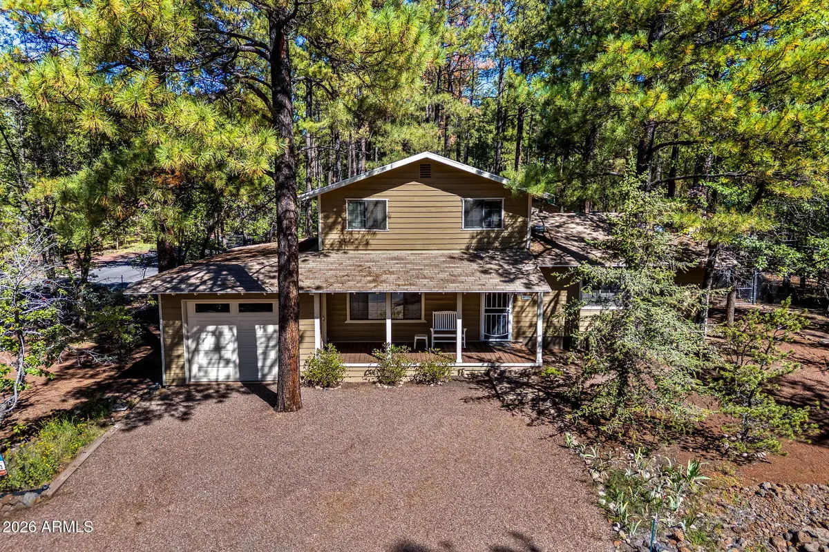 696 E Woodland Lake Road, Pinetop, AZ 85935 - #1