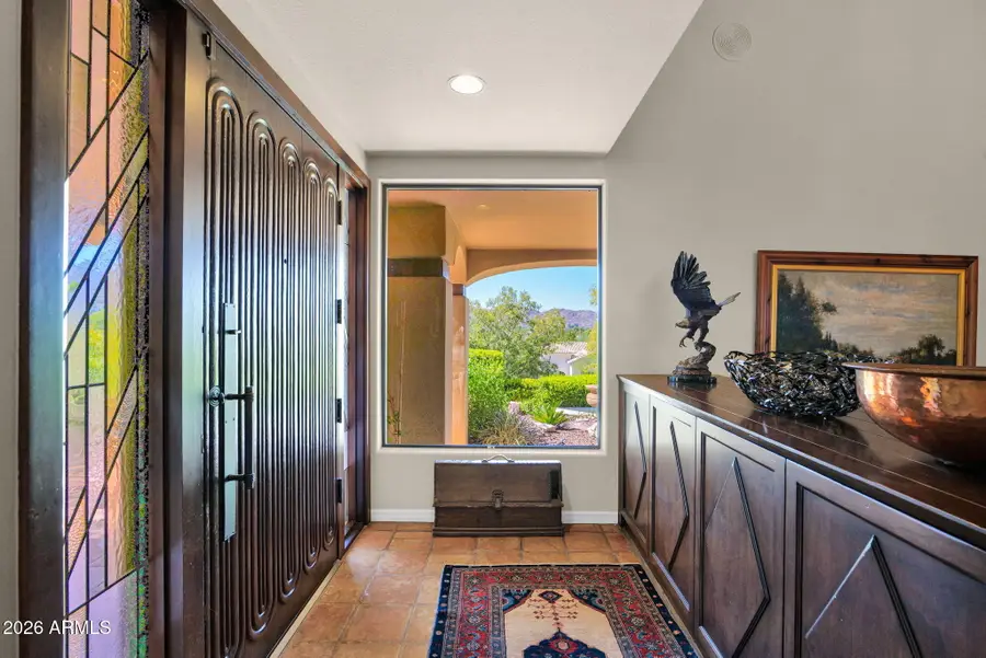 8129 N 54th Street N, Paradise Valley, AZ 85253 - #3