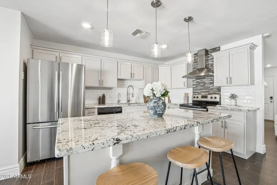 8512 E Edgemont Avenue, Scottsdale, AZ 85257 - #3