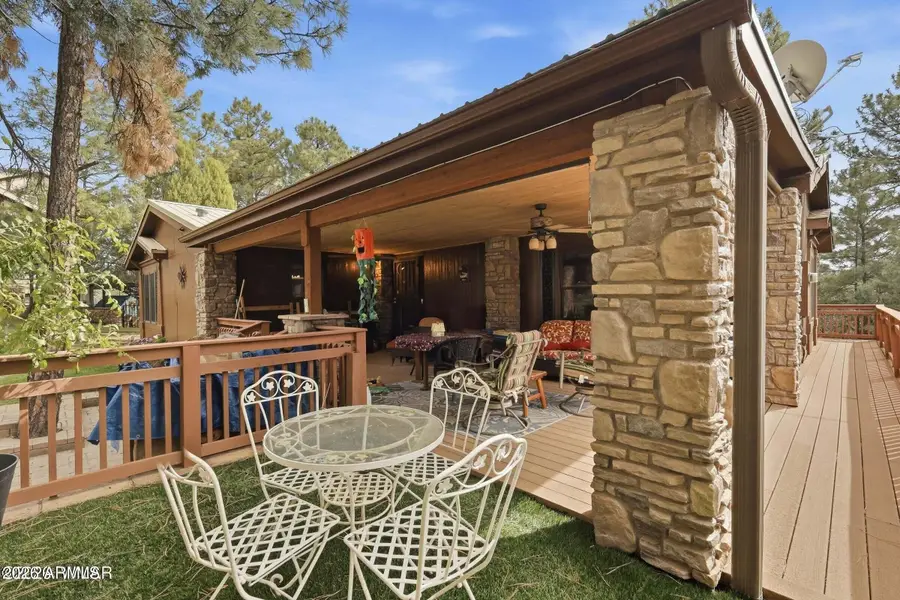 3197 Pine Needle Drive, Show Low, AZ 85901 - #3