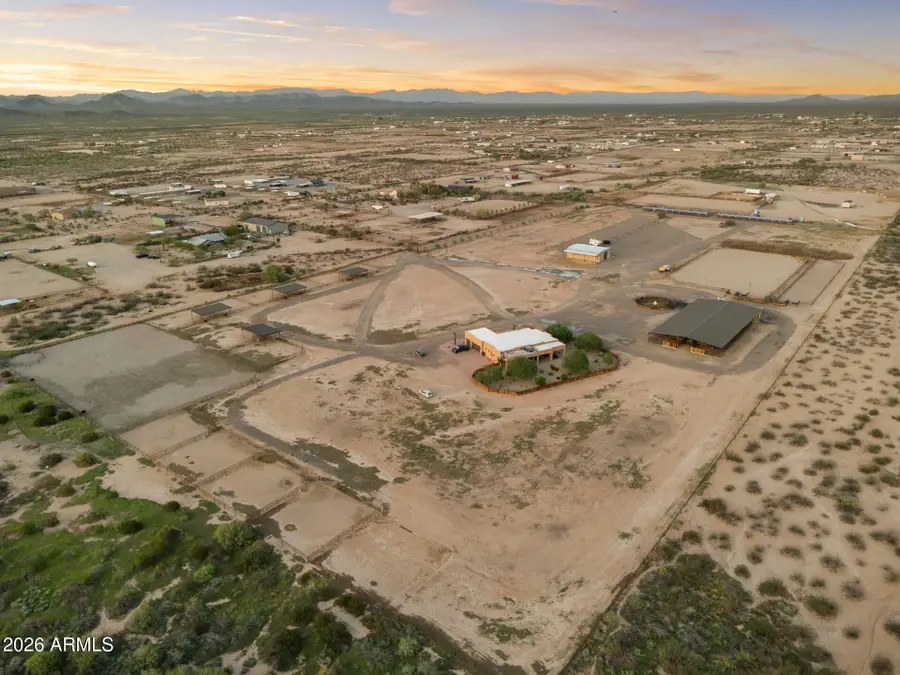 46629 W Luray Road, Wickenburg, AZ 85390 - #2