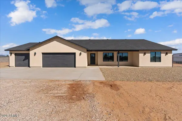23144 W Lone Mountain Road, Wittmann, AZ 85361