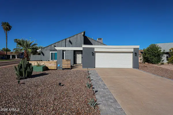 12250 N 26th Place, Phoenix, AZ 85032