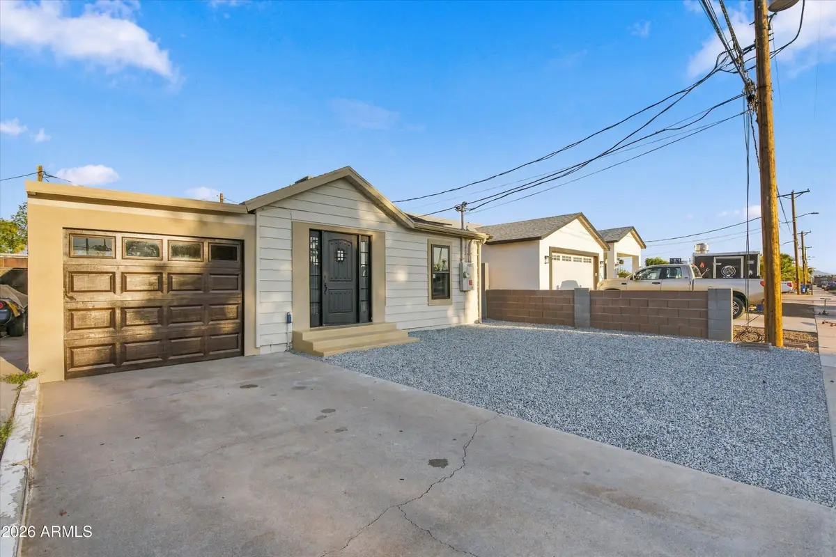 4233 N 32nd Avenue, Phoenix, AZ 85017 - #1