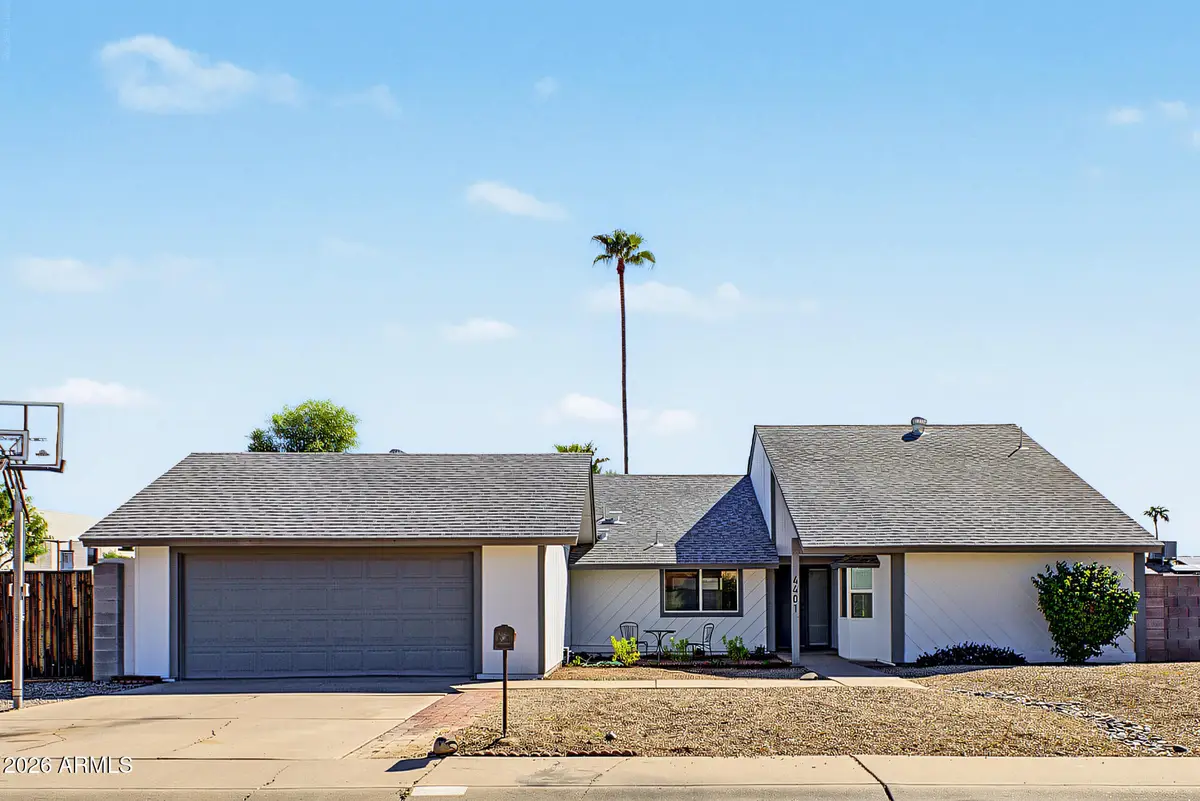 4401 W Gelding Drive, Glendale, AZ 85306 - #1