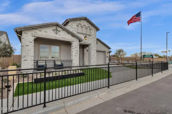 6910 S Springs Place, Chandler, AZ 85249