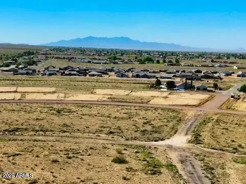 10404 Wood Camp Drive, Kingman, AZ 86401 - #1