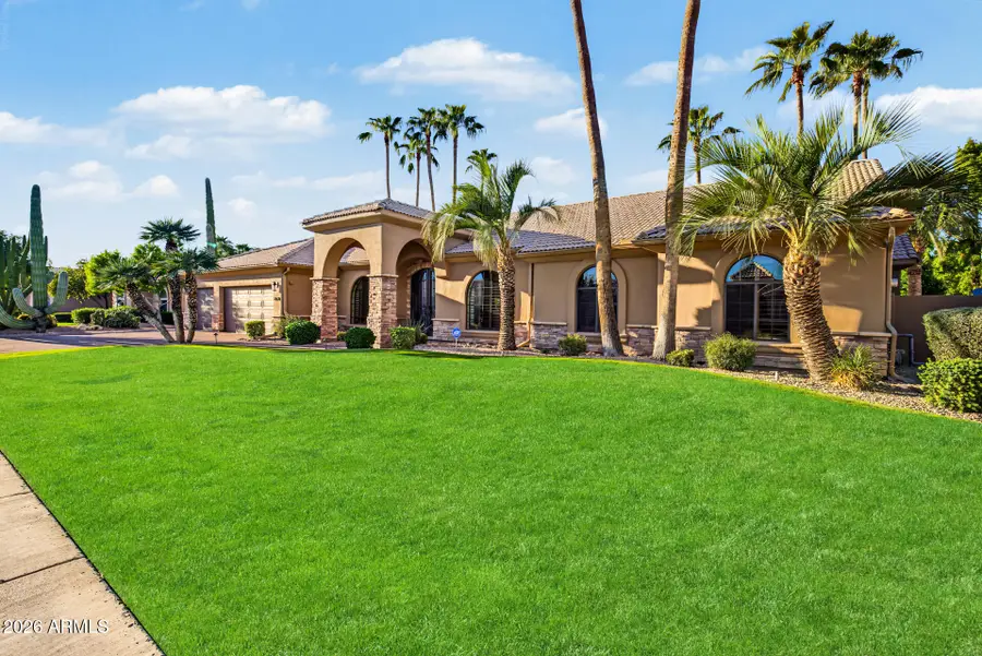 8678 E Windrose Drive, Scottsdale, AZ 85260 - #3
