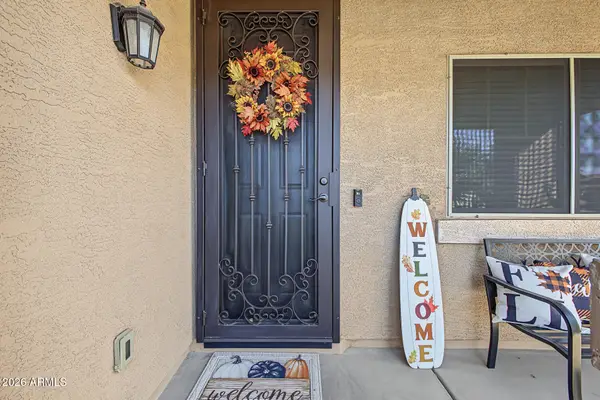857 W Banyan Avenue, Queen Creek, AZ 85140
