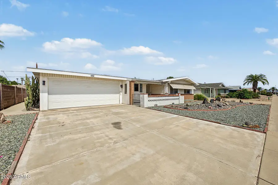 10408 W Camden Avenue, Sun City, AZ 85351 - #2