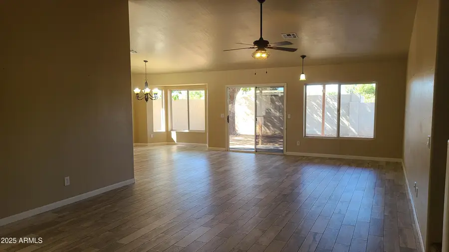 1002 E Hearne Way, Gilbert, AZ 85234 - #2