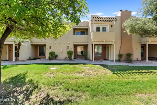 1425 E Desert Cove Avenue #68, Phoenix, AZ 85020