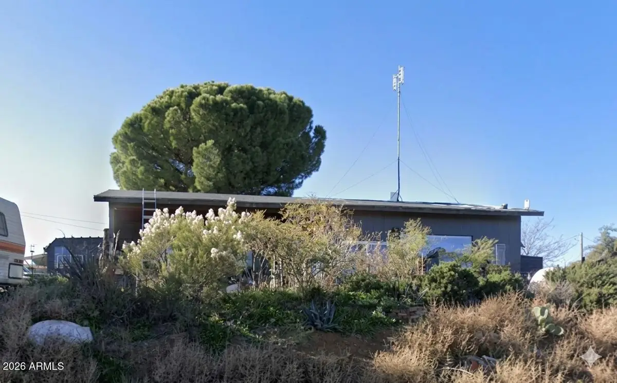 13390 E Summit Avenue, Mayer, AZ 86333 - #1
