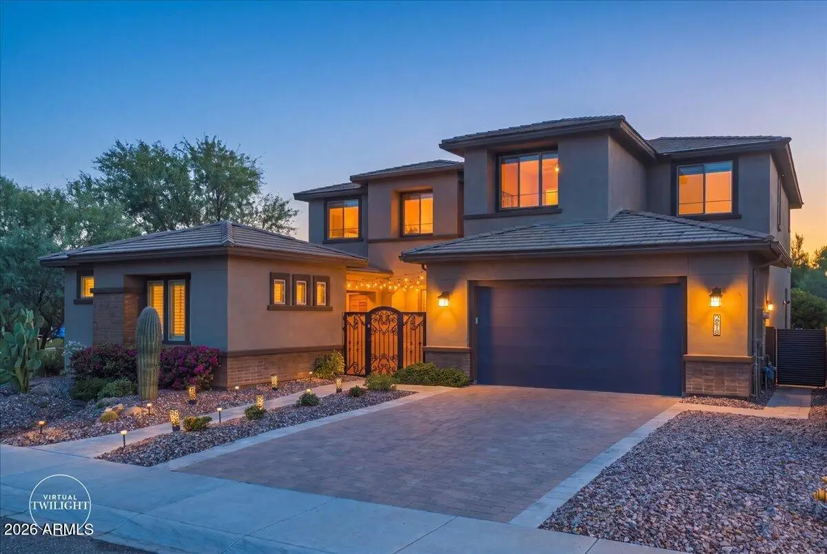 2914 E Los Gatos Drive, Phoenix, AZ 85050 - #1