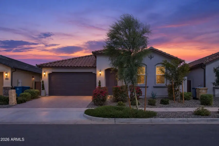 1402 W Golden Ore Pass, Apache Junction, AZ 85120 - #2