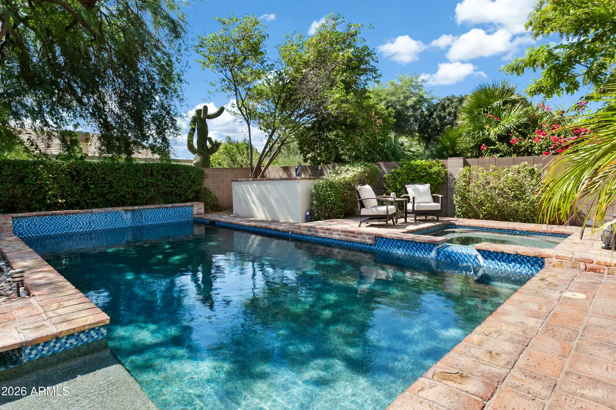 6737 E Evans Drive, Scottsdale, AZ 85254 - #1