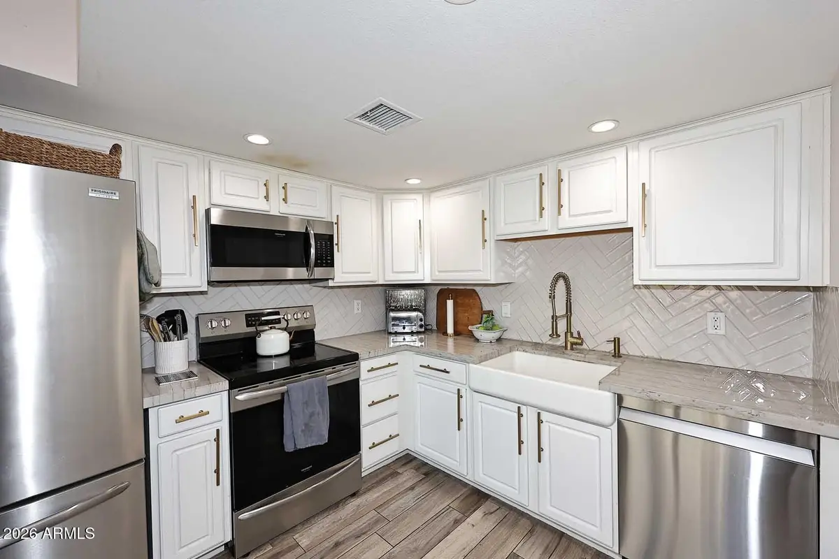 7831 E Rovey Avenue, Scottsdale, AZ 85250 - #1