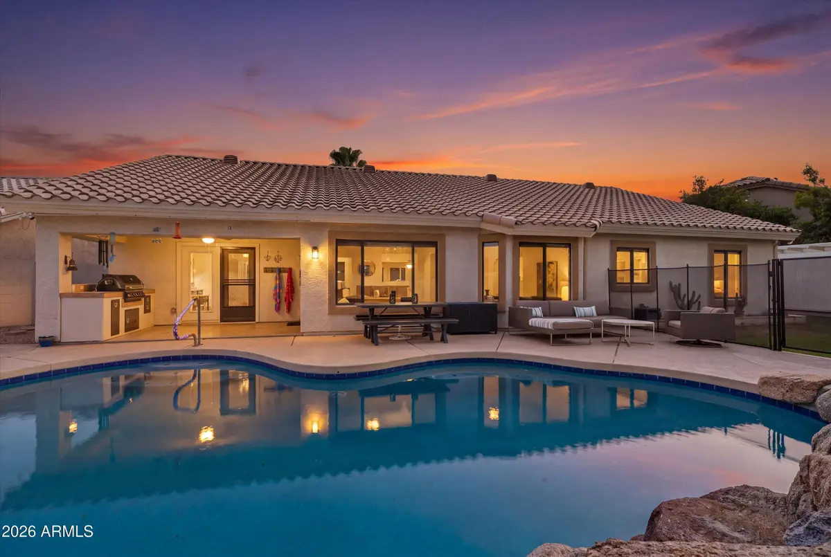 2734 E Vista Drive, Phoenix, AZ 85032 - #1