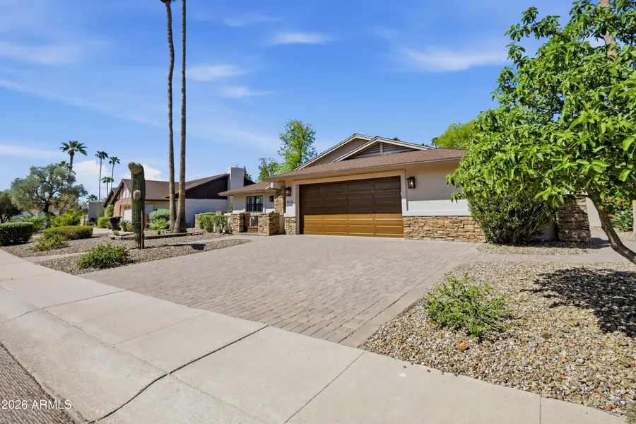 8218 E Lippizan Trail, Scottsdale, AZ 85258 - #3