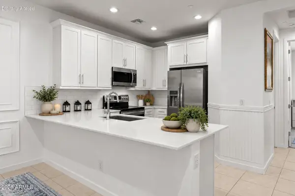 9835 E Stratus Avenue, Mesa, AZ 85212