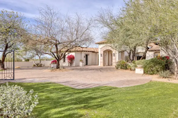 6116 N 38th Place, Paradise Valley, AZ 85253
