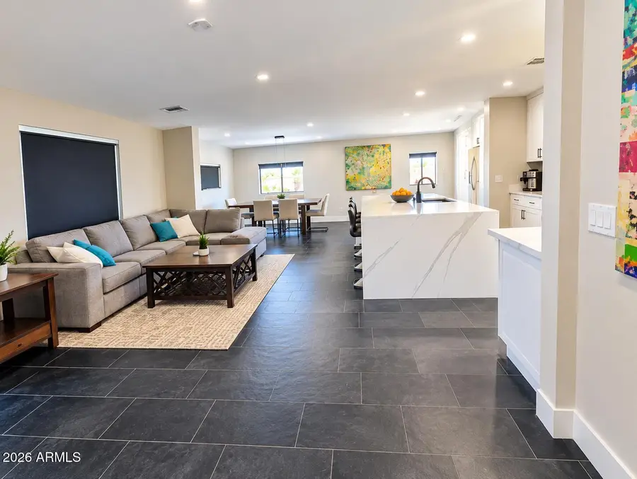 3021 E Saint John Road, Phoenix, AZ 85032 - #3