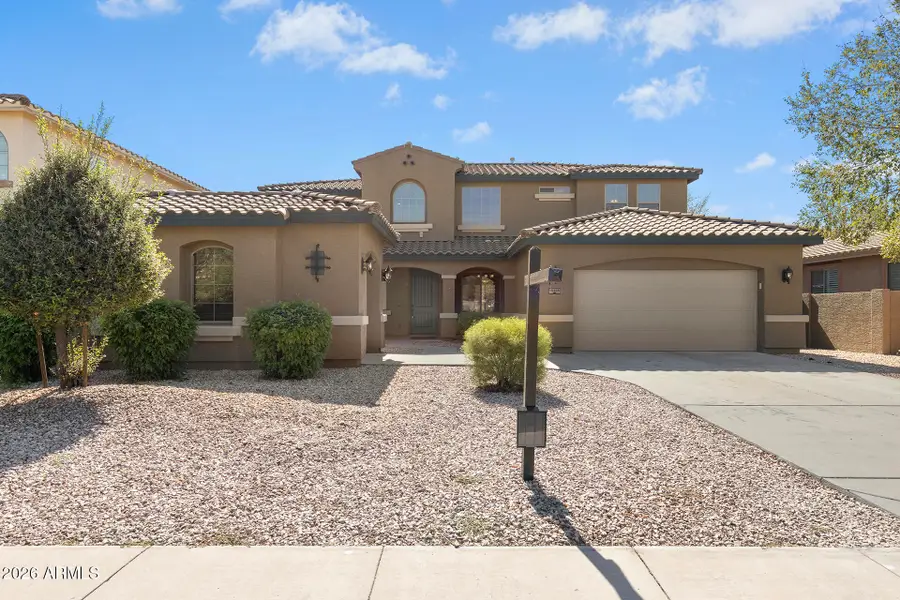 15305 W Roma Avenue, Goodyear, AZ 85395 - #2