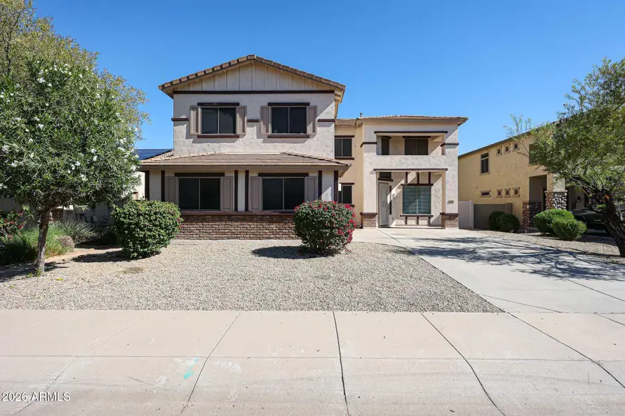 15670 W Glenrosa Avenue, Goodyear, AZ 85395 - #2