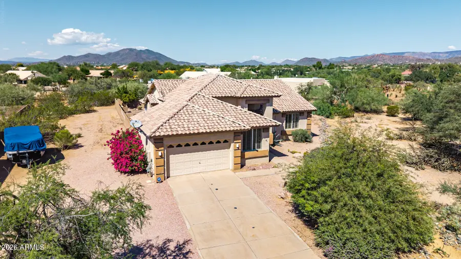 402 E Blue Eagle Lane, Phoenix, AZ 85086 - #3