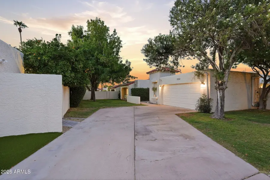 7352 E Valley Vista Drive, Scottsdale, AZ 85250 - #2