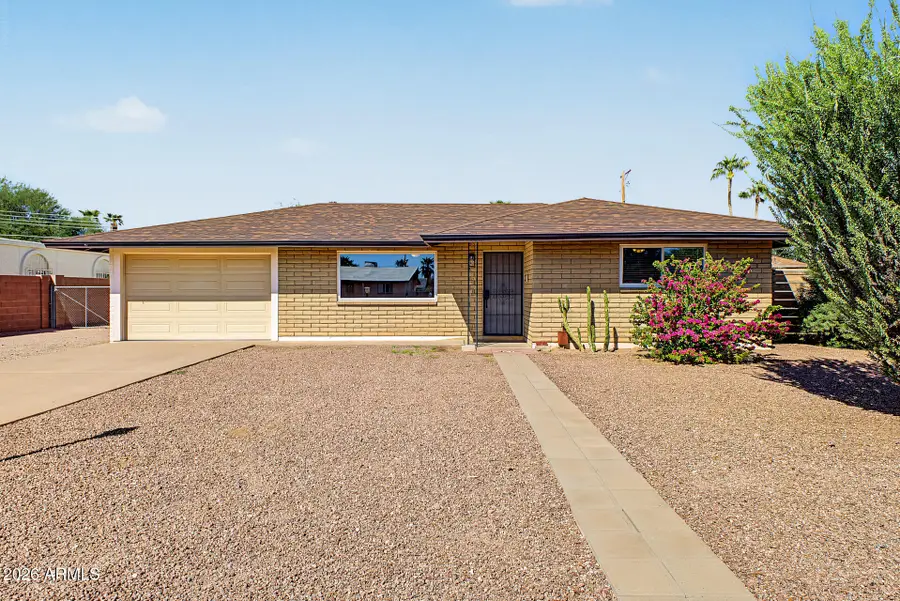 1008 E Friar Avenue, Apache Junction, AZ 85119 - #3