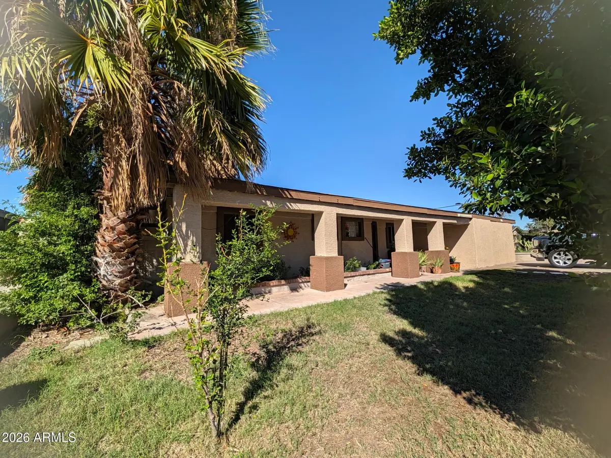 6002 W Stella Avenue, Glendale, AZ 85301 - #1