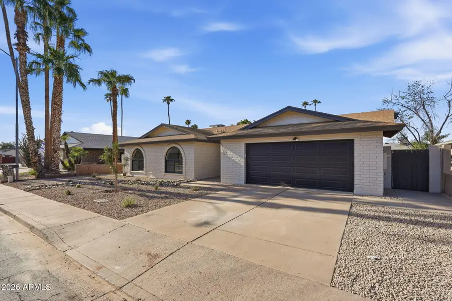 1750 W Kiowa Avenue, Mesa, AZ 85202 - #2