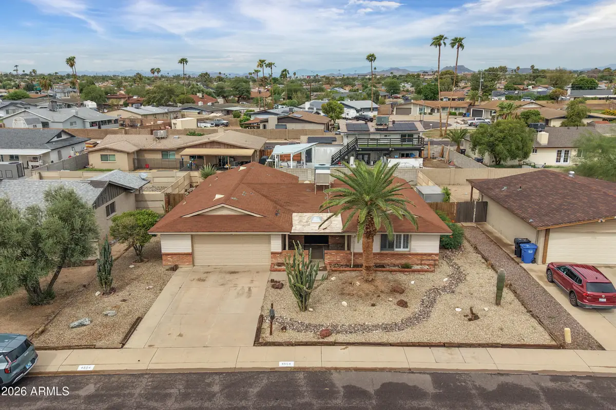 4554 W Paradise Drive, Glendale, AZ 85304 - #1