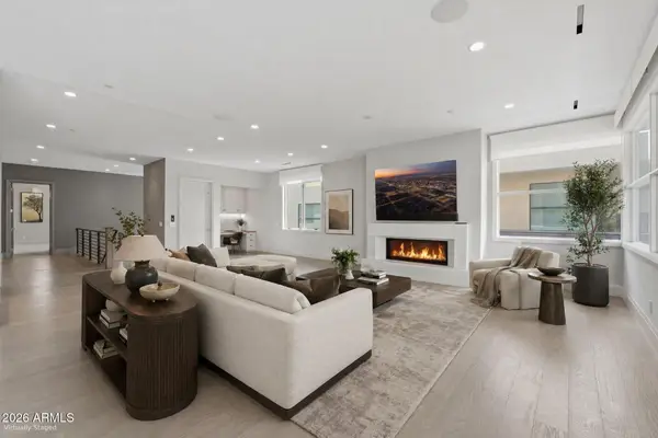 5541 E Stella Lane, Paradise Valley, AZ 85253