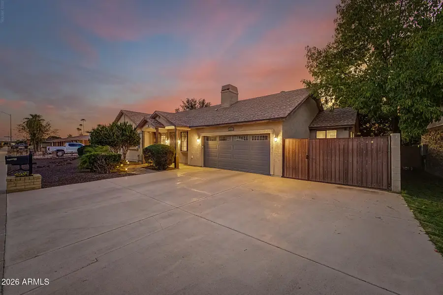 11842 N 82nd Drive, Peoria, AZ 85345 - #2