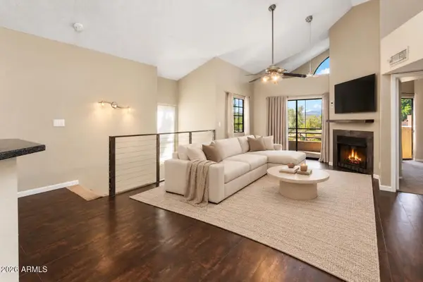 10301 N 70th Street #210, Paradise Valley, AZ 85253