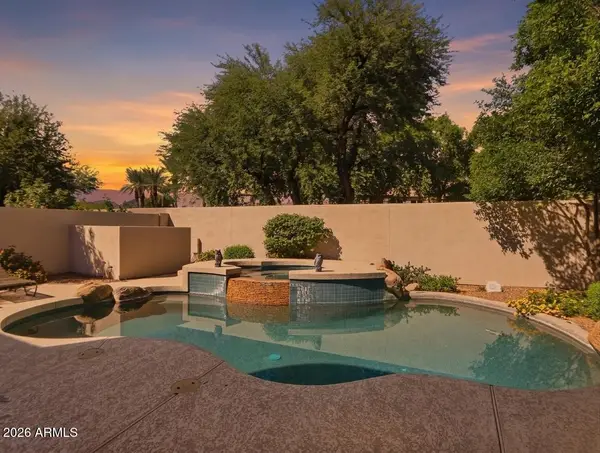 8712 N 73rd Way, Scottsdale, AZ 85258