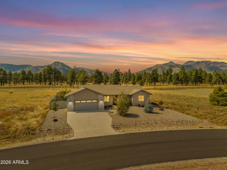 10226 Lundin Road, Flagstaff, AZ 86004 - #3