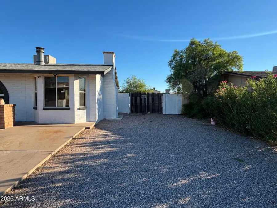 9547 E Dallas Street, Mesa, AZ 85207 - #2