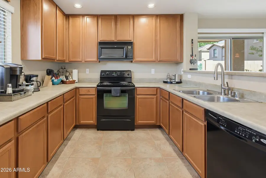 9541 N 82nd Glen, Peoria, AZ 85345 - #3