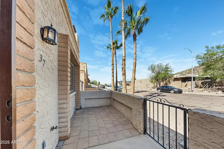 10411 N 11th Avenue #37, Phoenix, AZ 85021 - #2