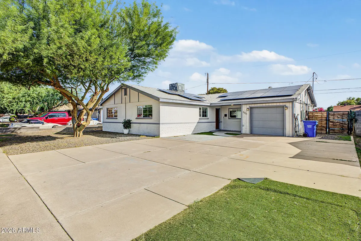 3021 W Bloomfield Road, Phoenix, AZ 85029 - #1