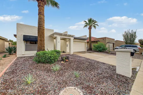 25243 S Cloverland Drive, Sun Lakes, AZ 85248